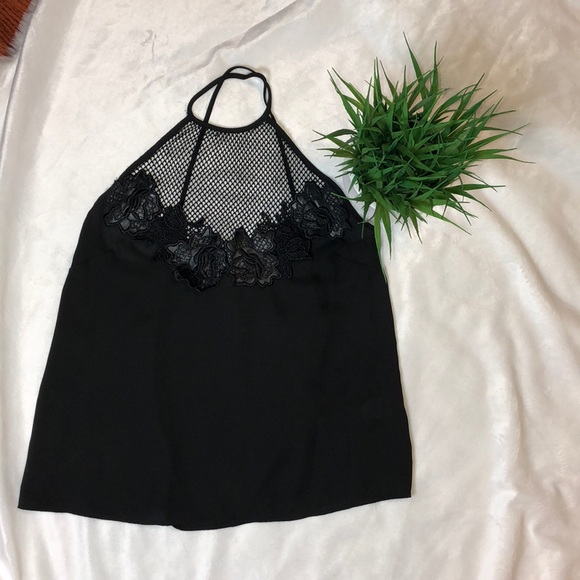 Black tank - Picture 1 of 8